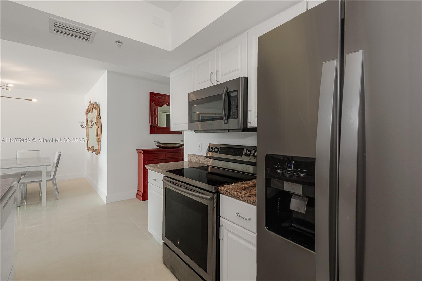 90 ALTON RD #1007, Miami Beach FL 33139