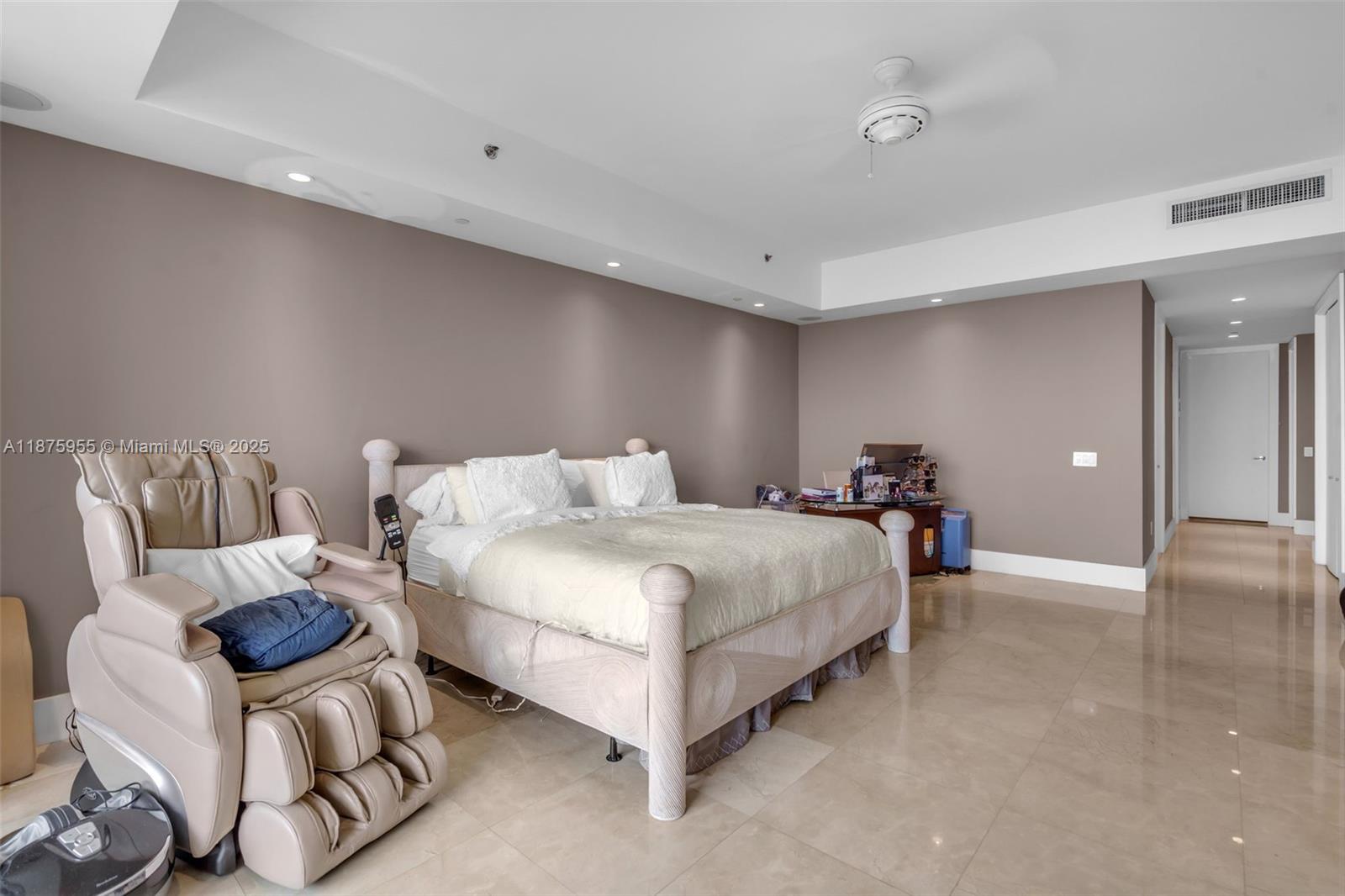5959 Collins Ave #804, Miami Beach FL 33140