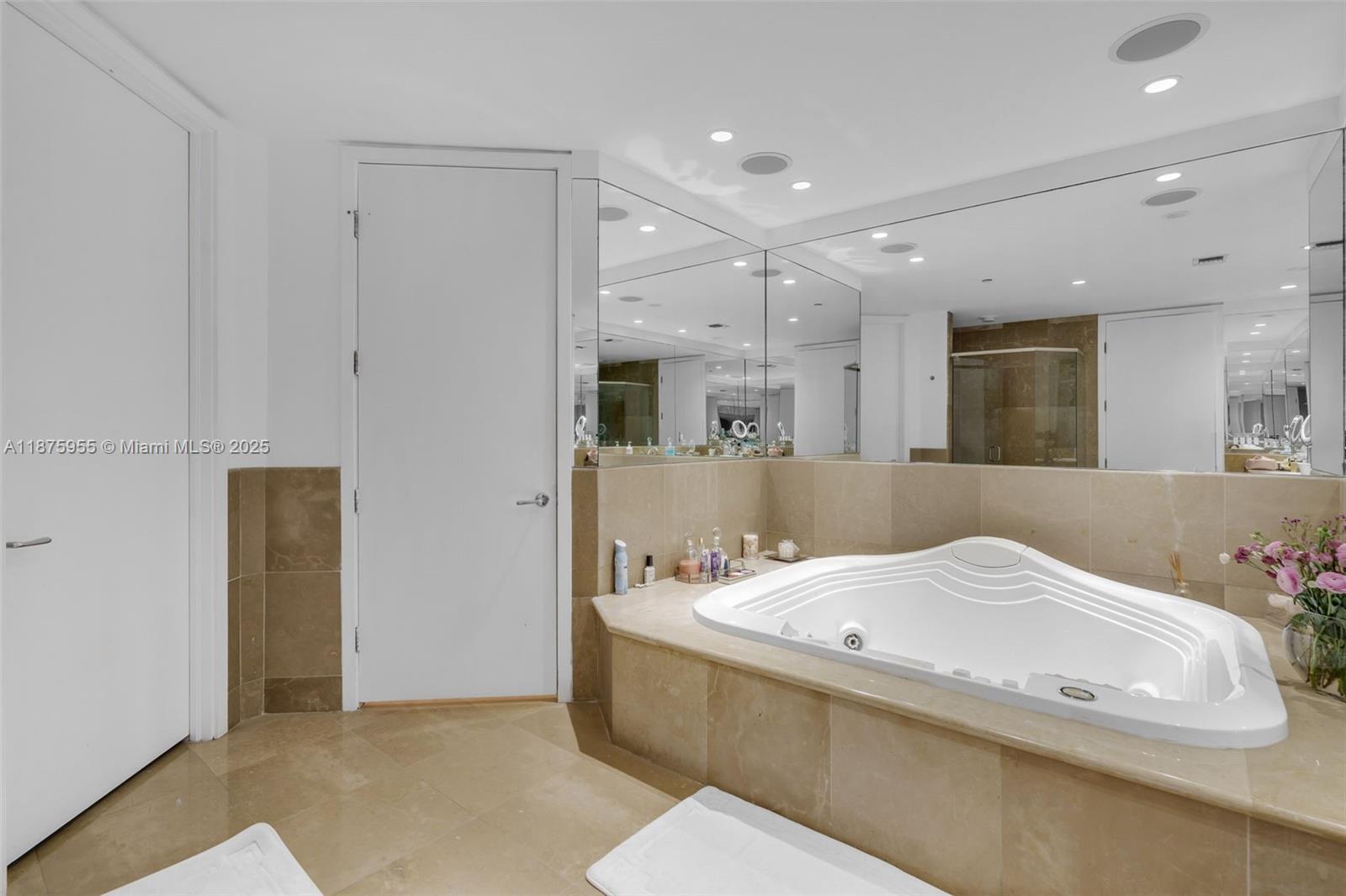 5959 Collins Ave #804, Miami Beach FL 33140