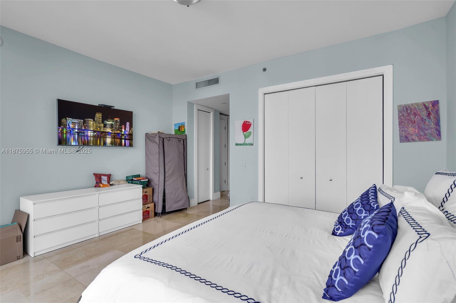 5959 Collins Ave #804, Miami Beach FL 33140