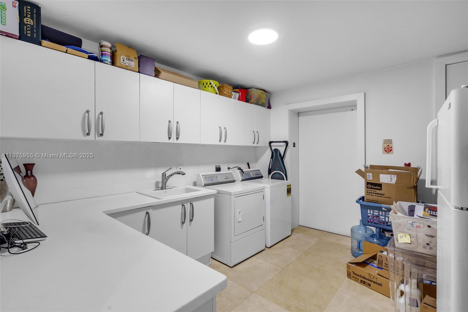 5959 Collins Ave #804, Miami Beach FL 33140