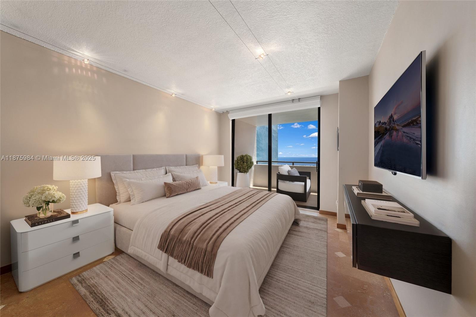 1581 Brickell Ave #2105, Miami FL 33129