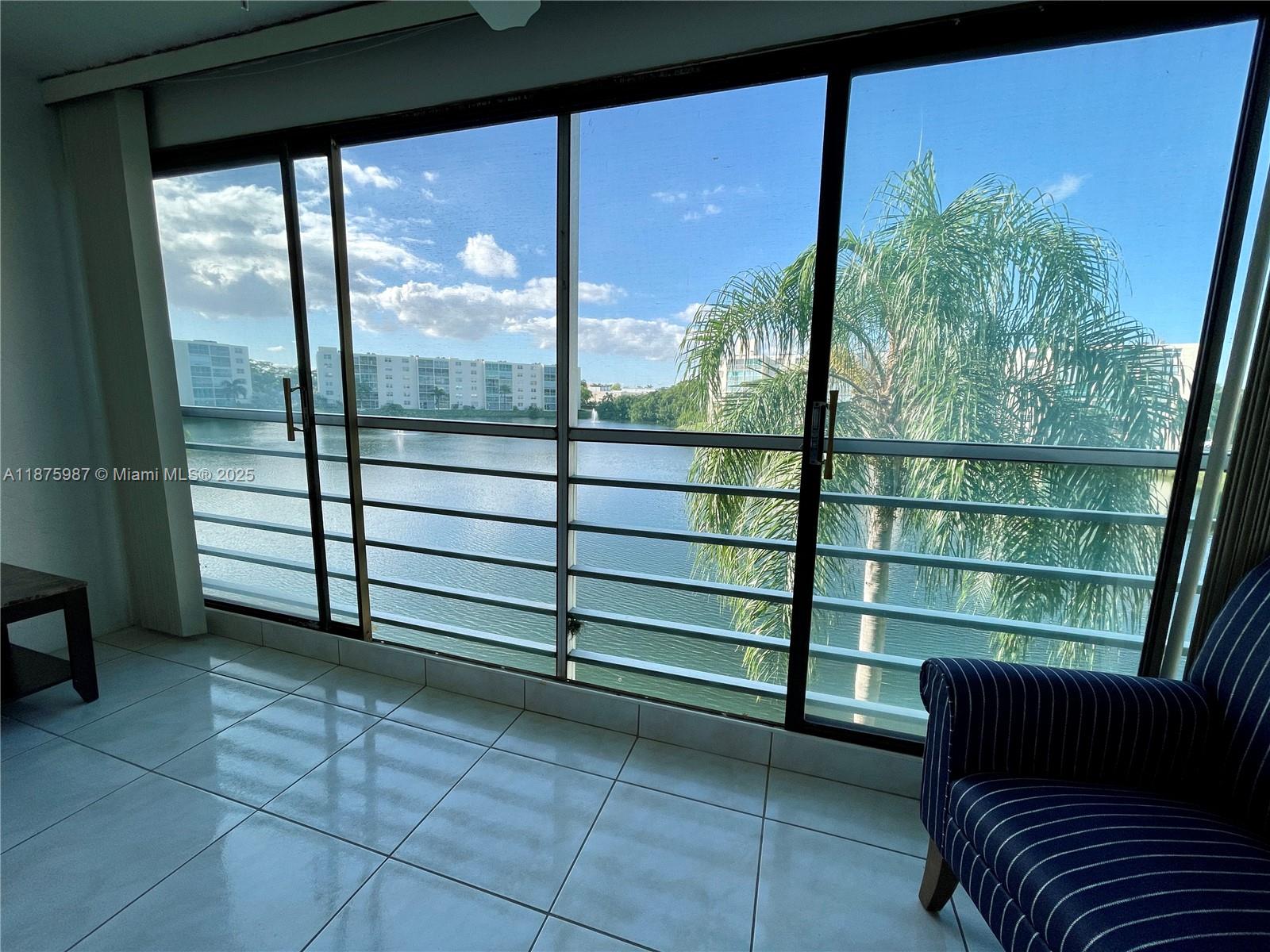 131 SE 3rd Ave #305, Dania Beach FL 33004