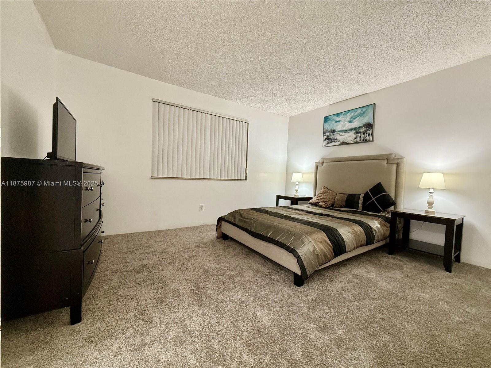 131 SE 3rd Ave #305, Dania Beach FL 33004