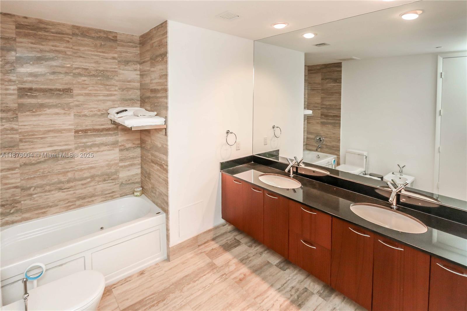 16001 Collins Ave #705, Sunny Isles Beach FL 33160