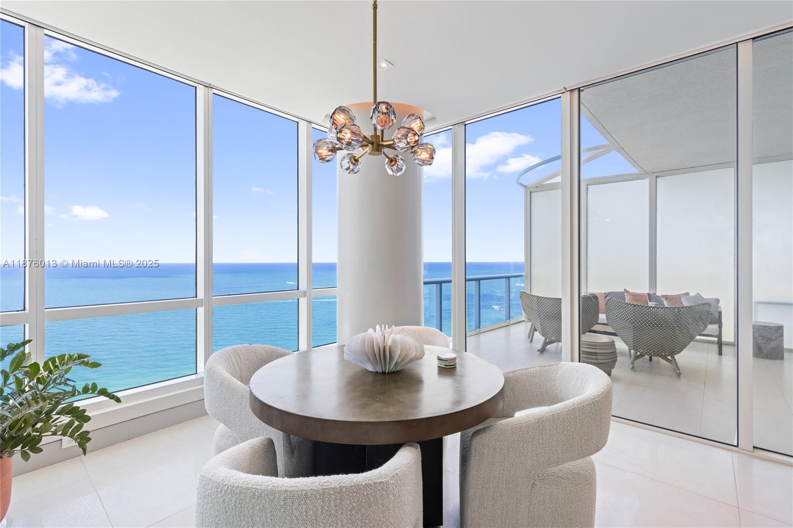 100 S Pointe Dr #3605, Miami Beach FL 33139