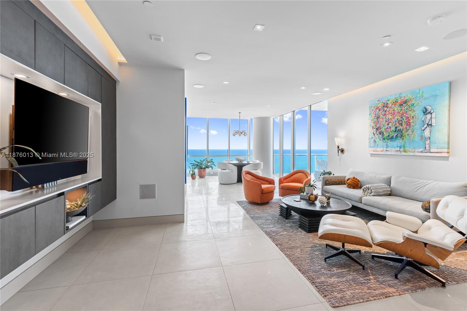 100 S Pointe Dr #3605, Miami Beach FL 33139