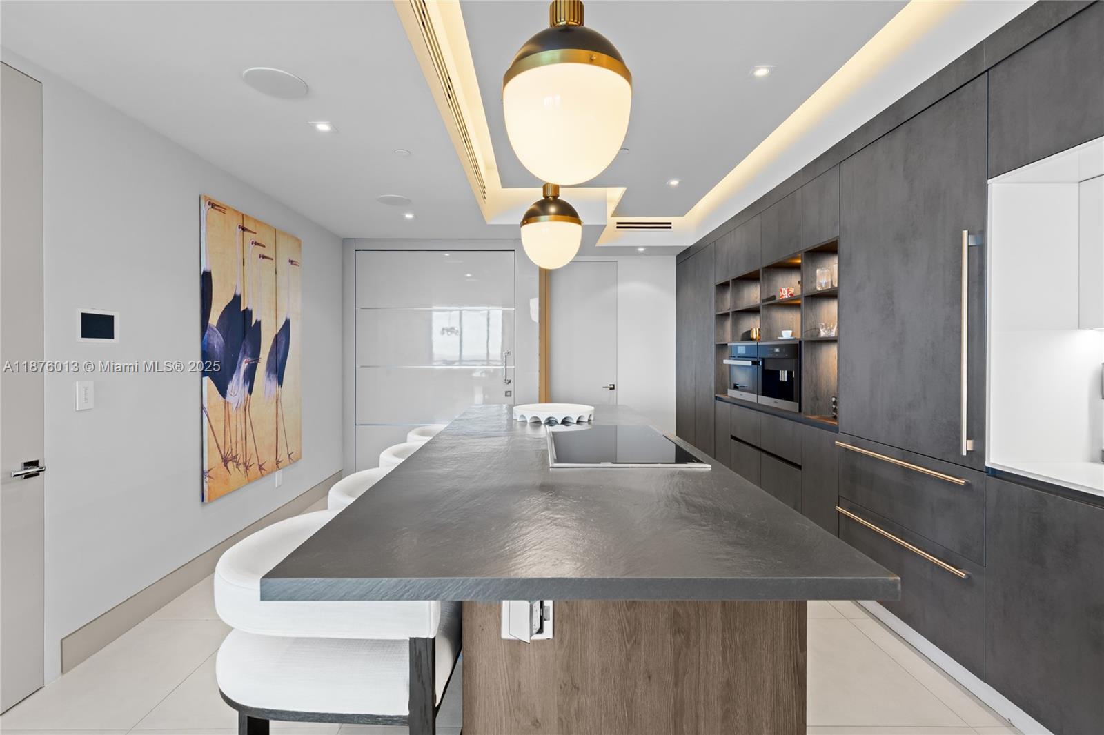 100 S Pointe Dr #3605, Miami Beach FL 33139
