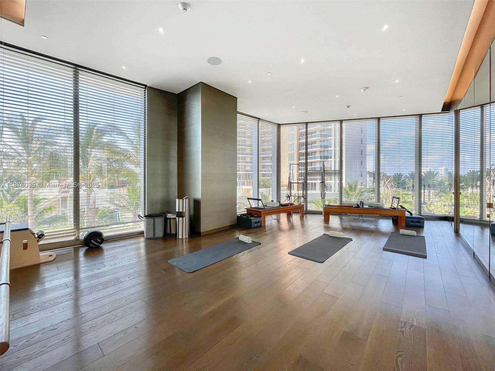 18975 Collins Ave #3404, Sunny Isles Beach FL 33160