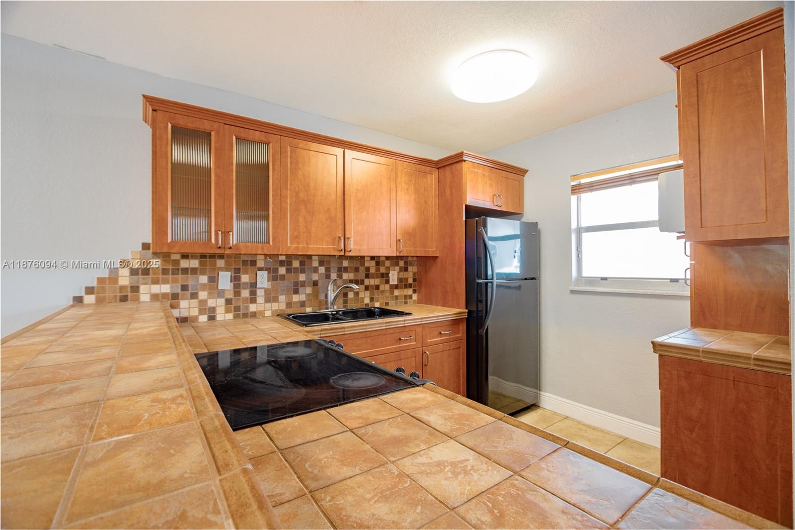 120 Royal Palm Rd #315, Hialeah Gardens FL 33016