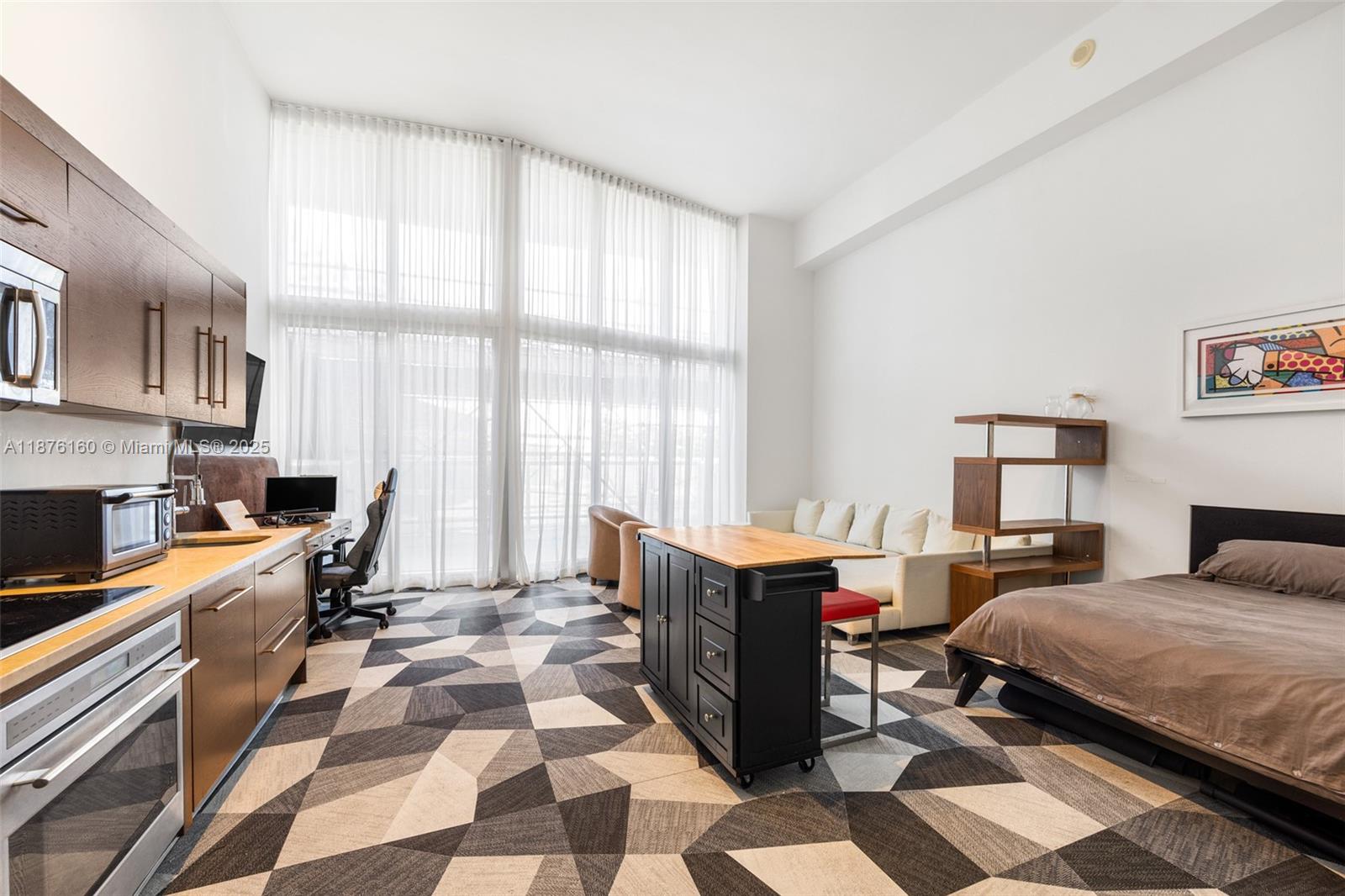 465 Brickell Ave #1503, Miami FL 33131