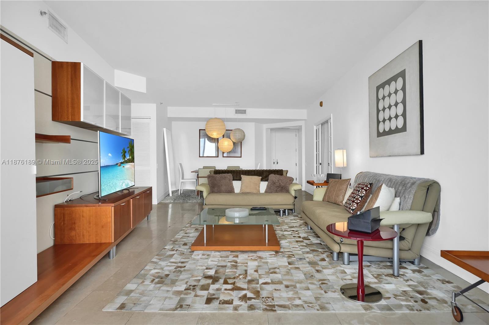 808 Brickell Key Dr #2506, Miami FL 33131