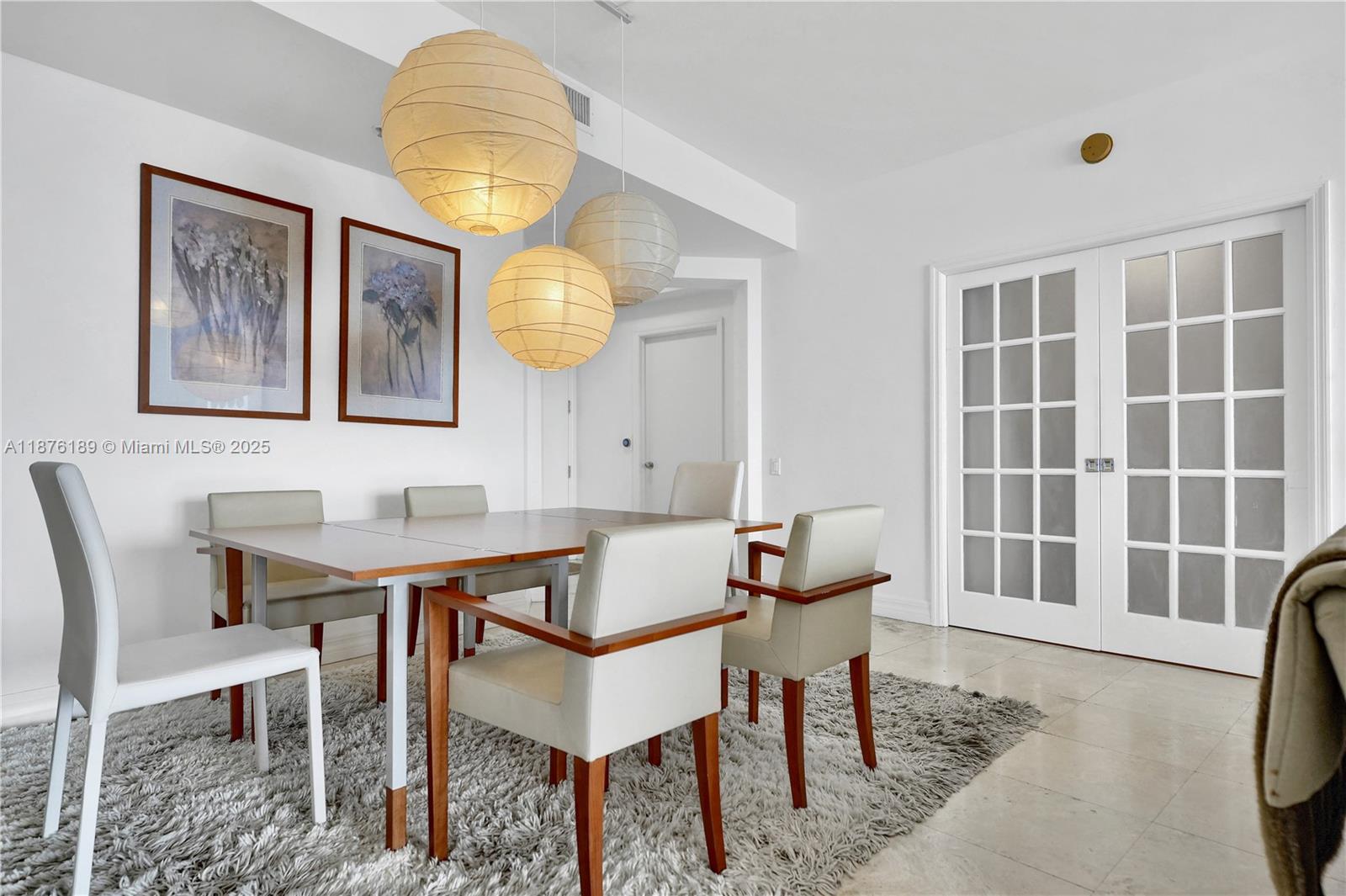 808 Brickell Key Dr #2506, Miami FL 33131