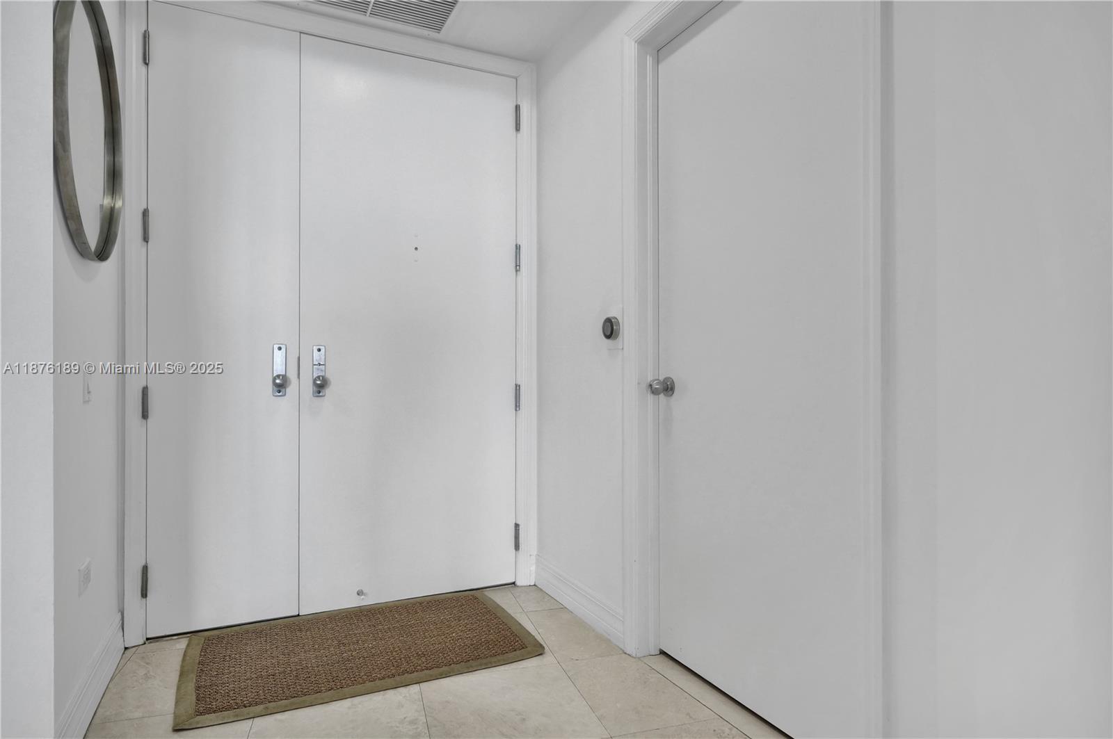 808 Brickell Key Dr #2506, Miami FL 33131