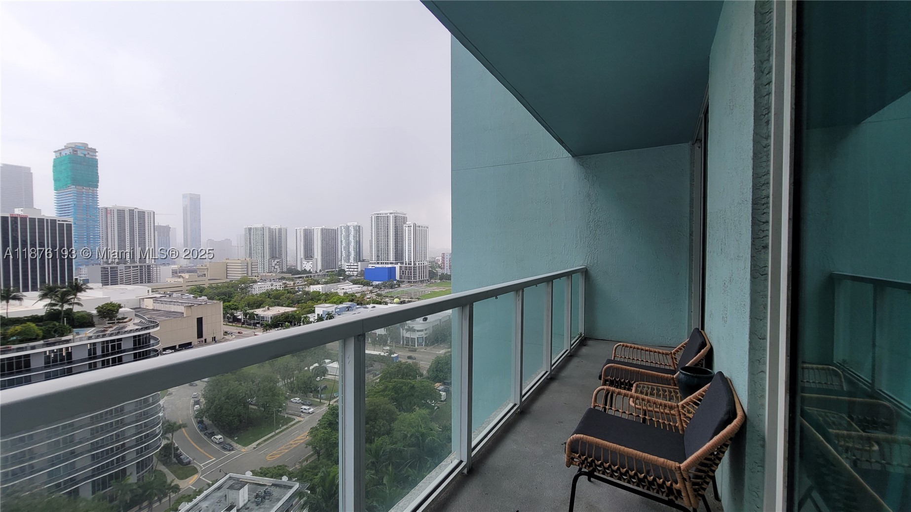 1900 N Bayshore Dr #2009, Miami FL 33132