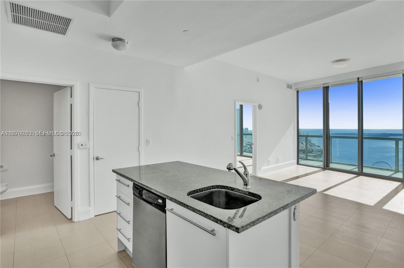 888 Biscayne Blvd #5102, Miami FL 33132
