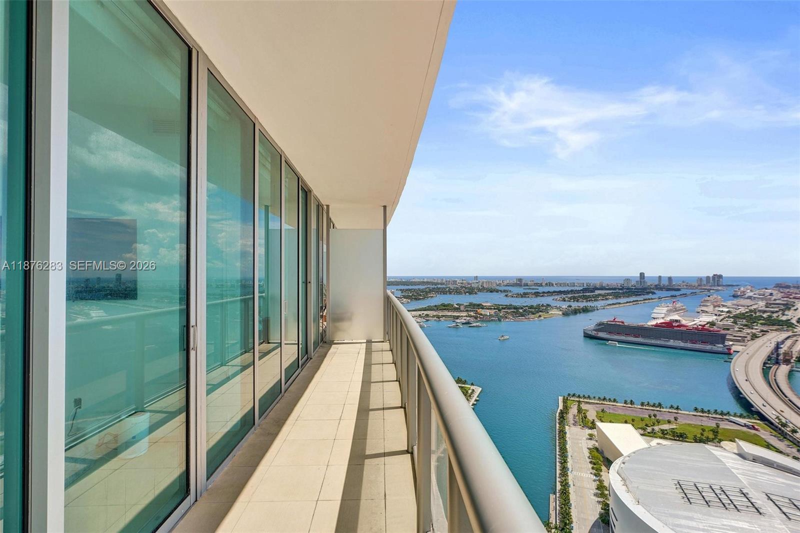 888 Biscayne Blvd #5102, Miami FL 33132