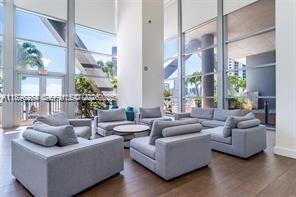 888 Biscayne Blvd #5102, Miami FL 33132