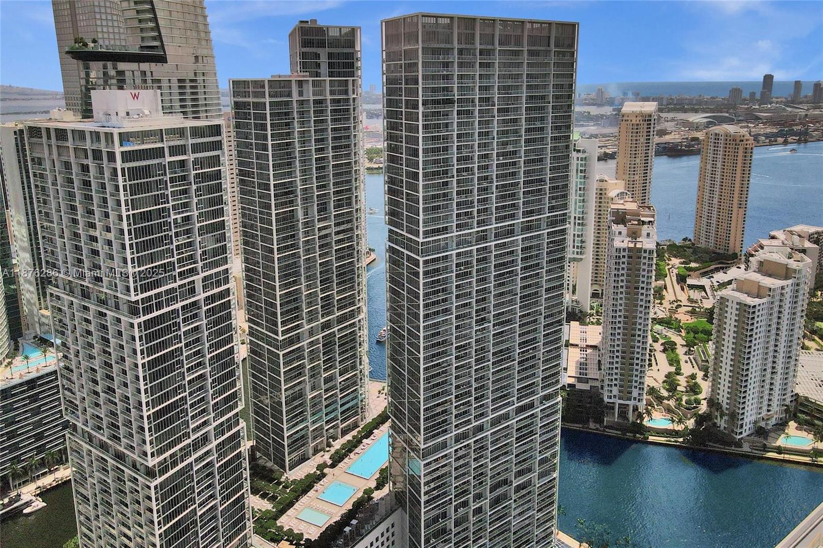 485 Brickell Ave #2009, Miami FL 33131