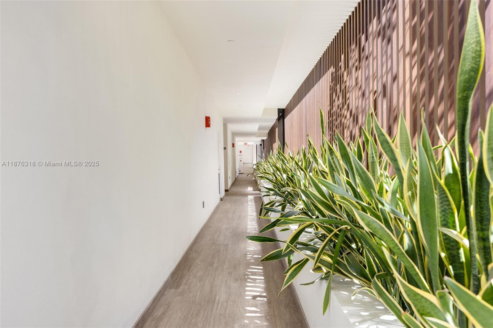 3581 E Glencoe St #309, Miami FL 33133