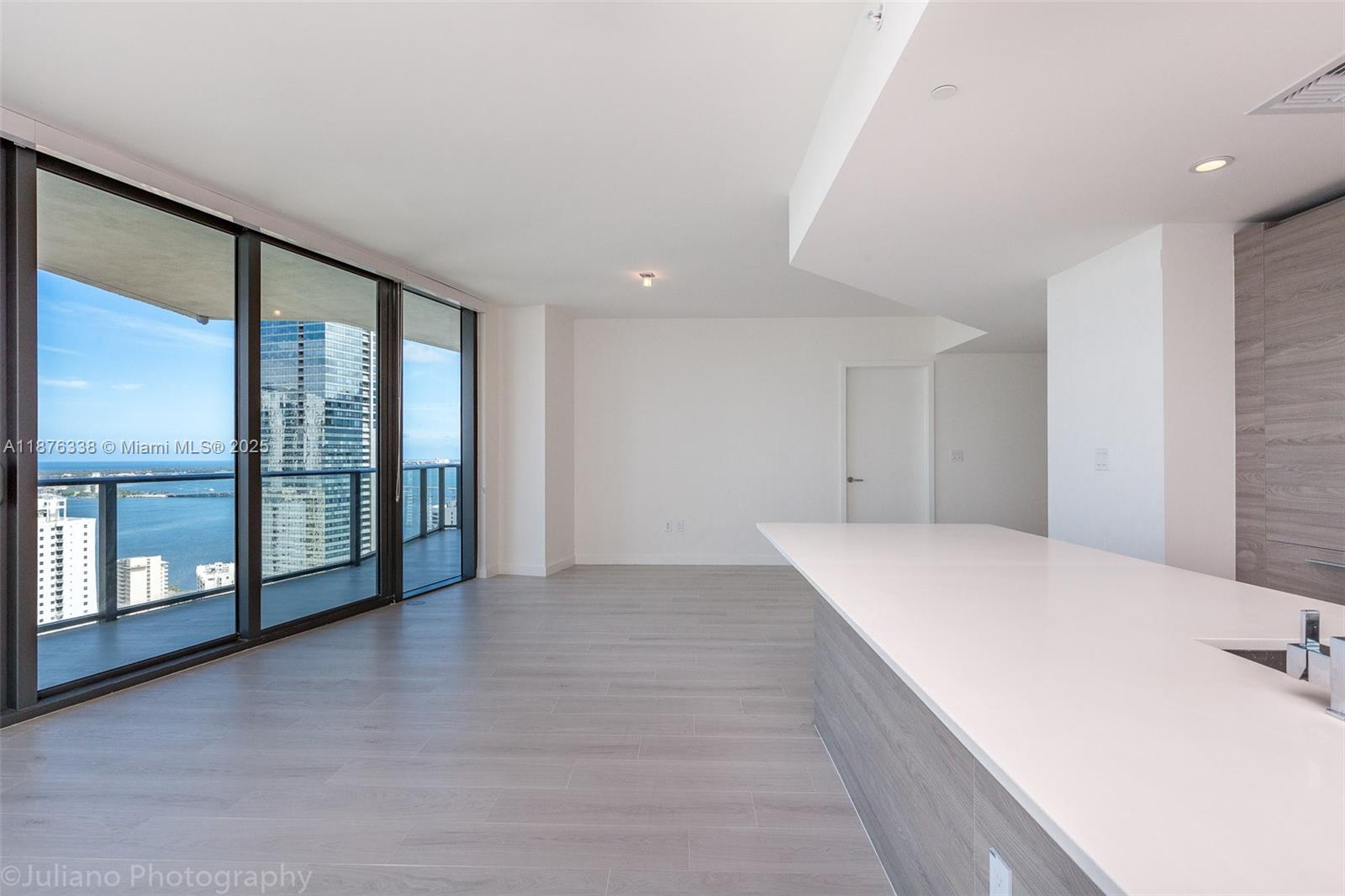 1300 S Miami Ave #3301, Miami FL 33130