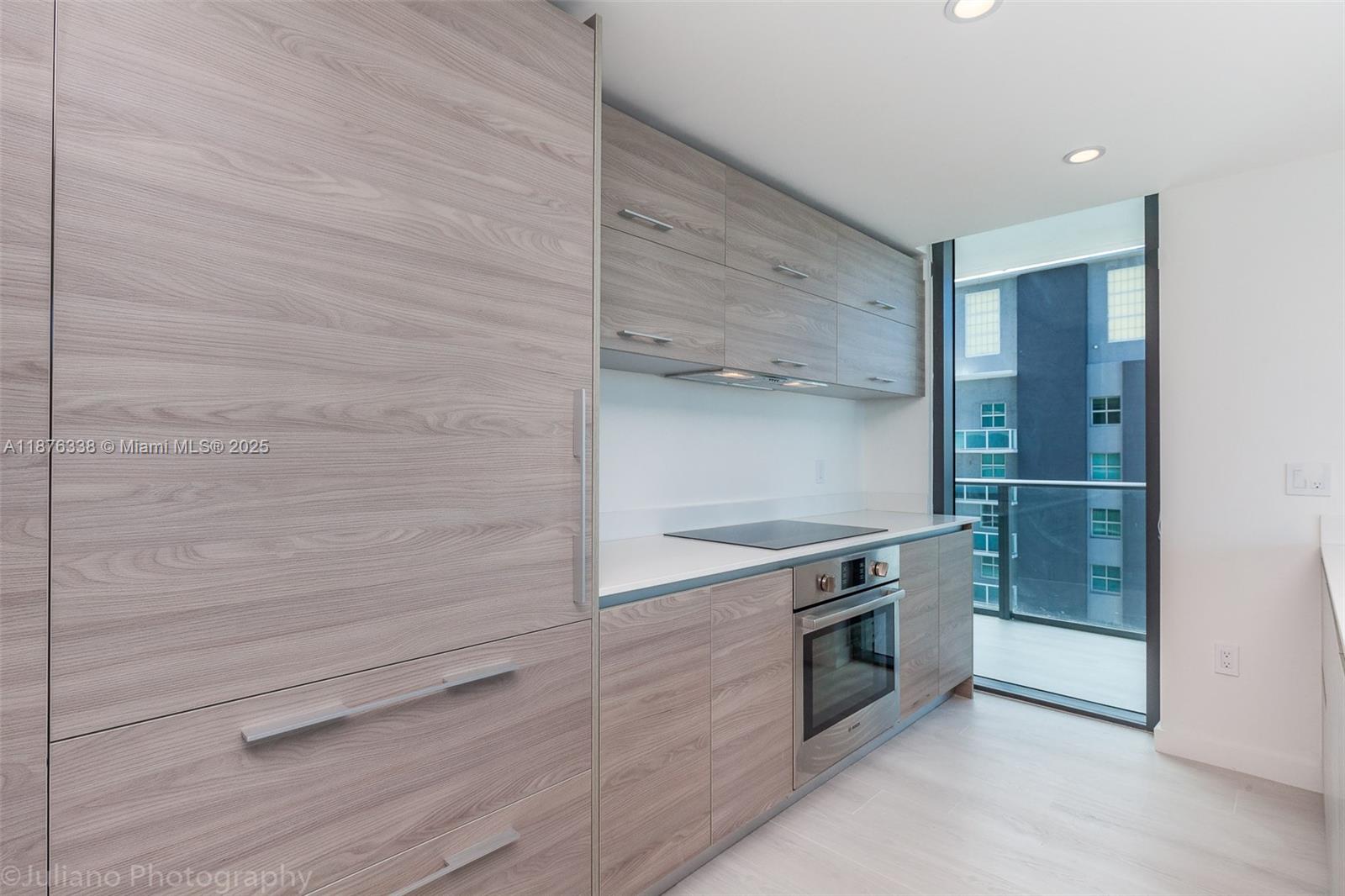 1300 S Miami Ave #3301, Miami FL 33130