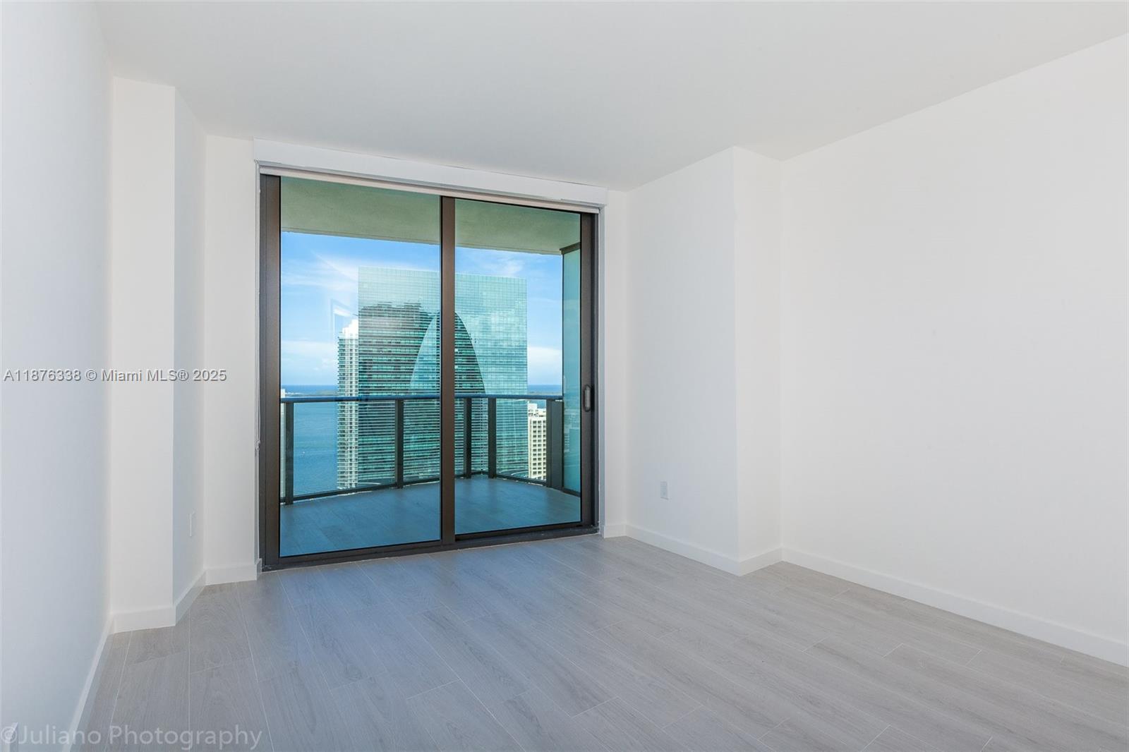 1300 S Miami Ave #3301, Miami FL 33130