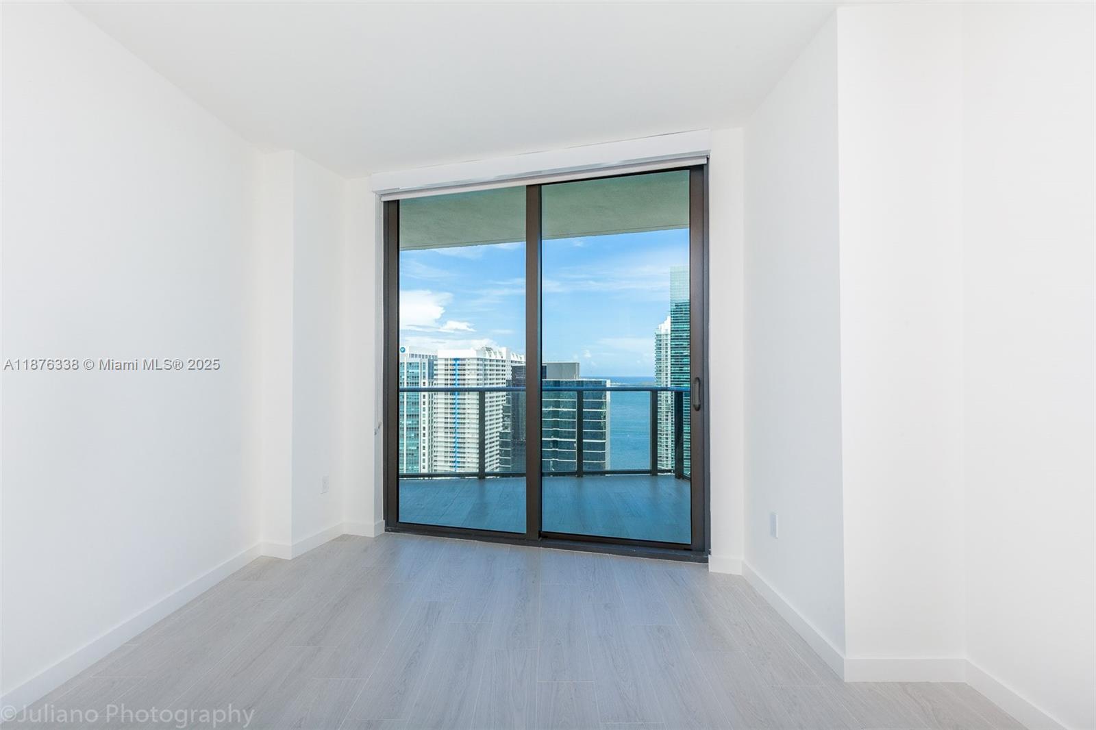 1300 S Miami Ave #3301, Miami FL 33130