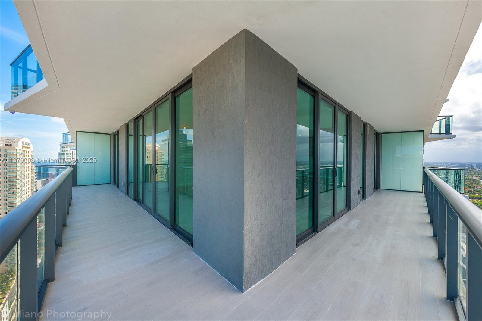 1300 S Miami Ave #3301, Miami FL 33130