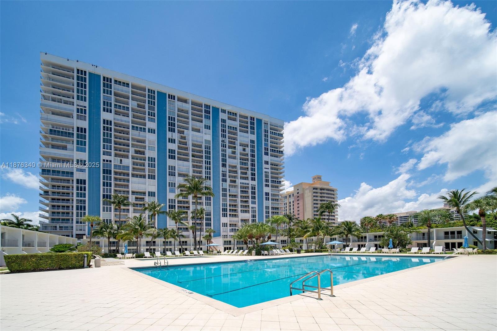 881 Ocean Dr #19C, Key Biscayne FL 33149