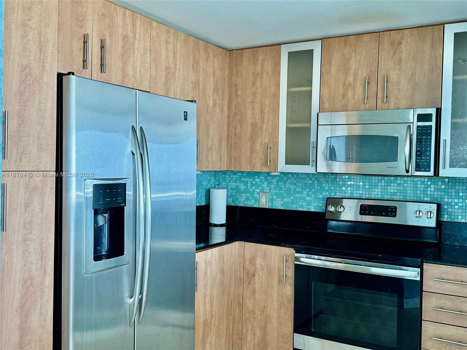7900 NE Harbor Island Dr #1017, North Bay Village FL 33141