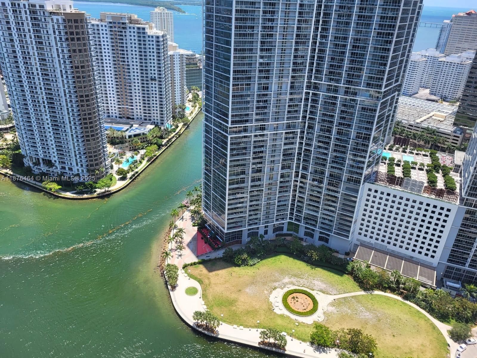 200 Biscayne Boulevard Way #4203, Miami FL 33131