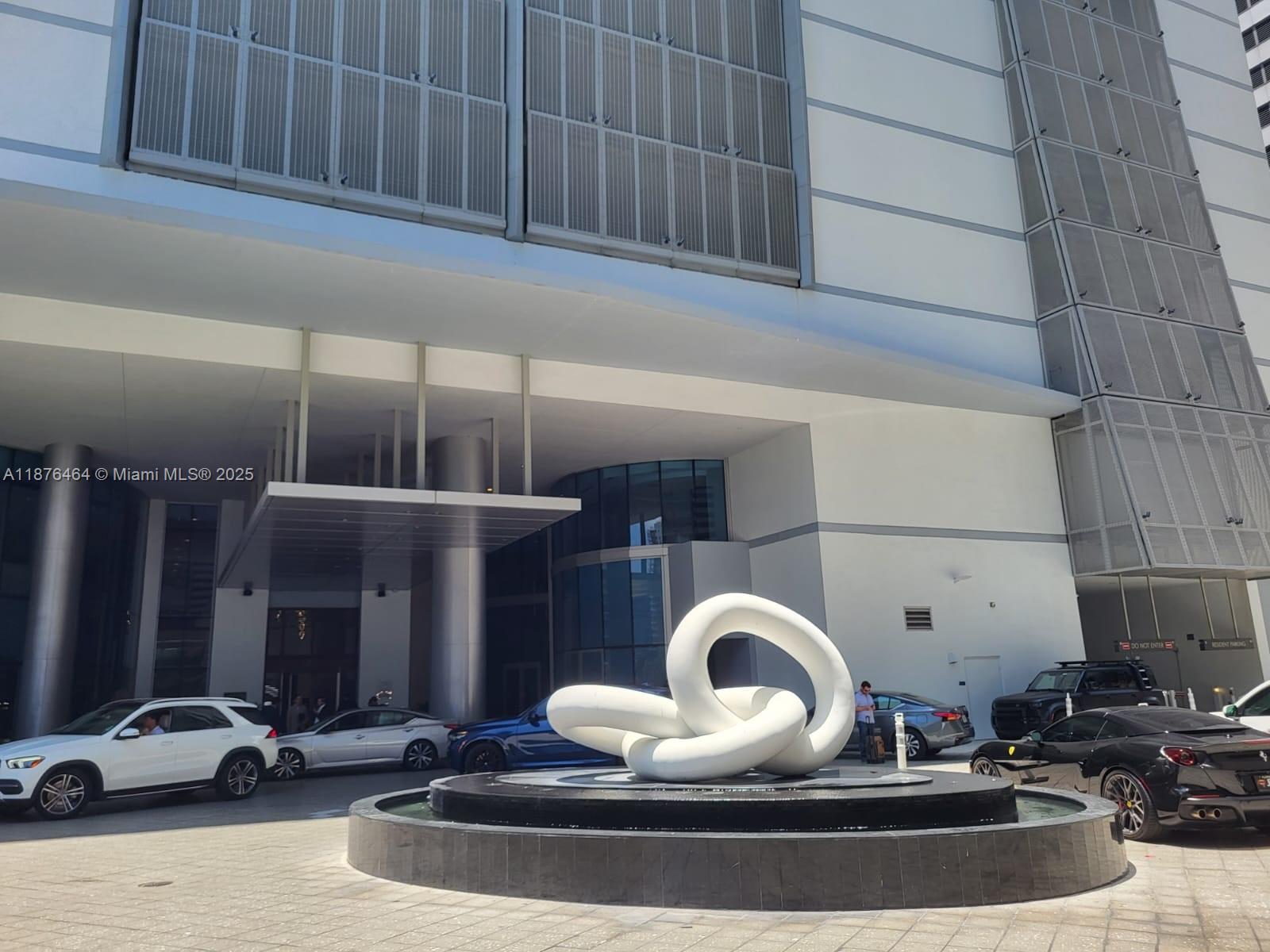 200 Biscayne Boulevard Way #4203, Miami FL 33131