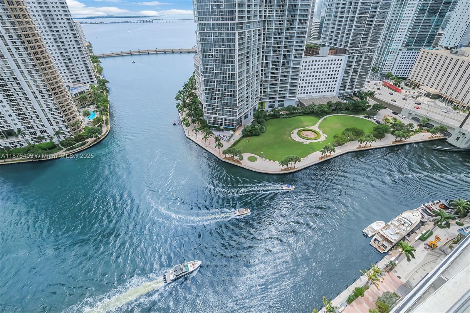 300 Biscayne Boulevard Way #2402E, Miami FL 33131