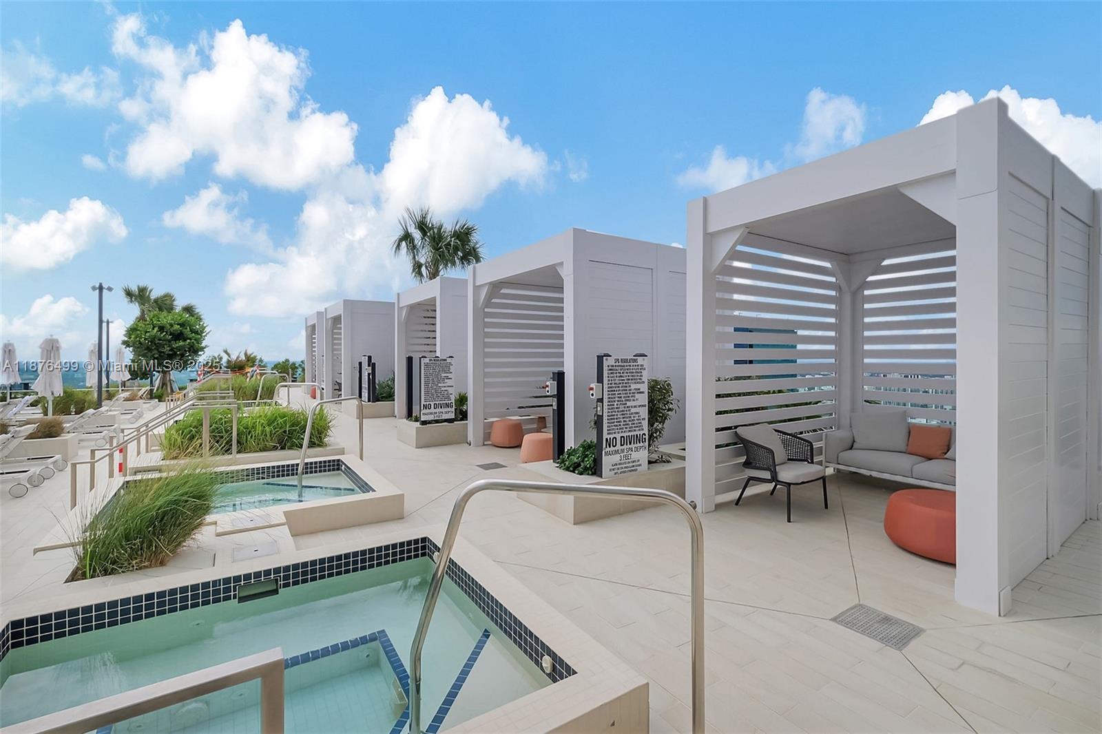300 Biscayne Boulevard Way #2402E, Miami FL 33131