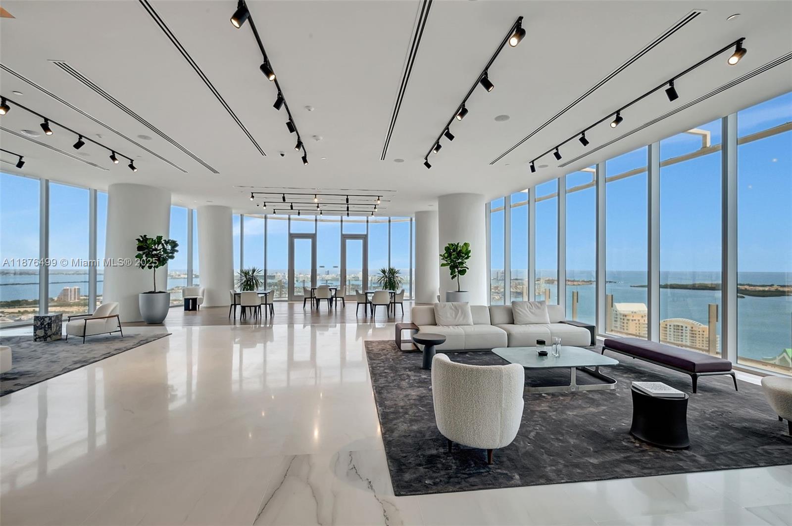 300 Biscayne Boulevard Way #2402E, Miami FL 33131