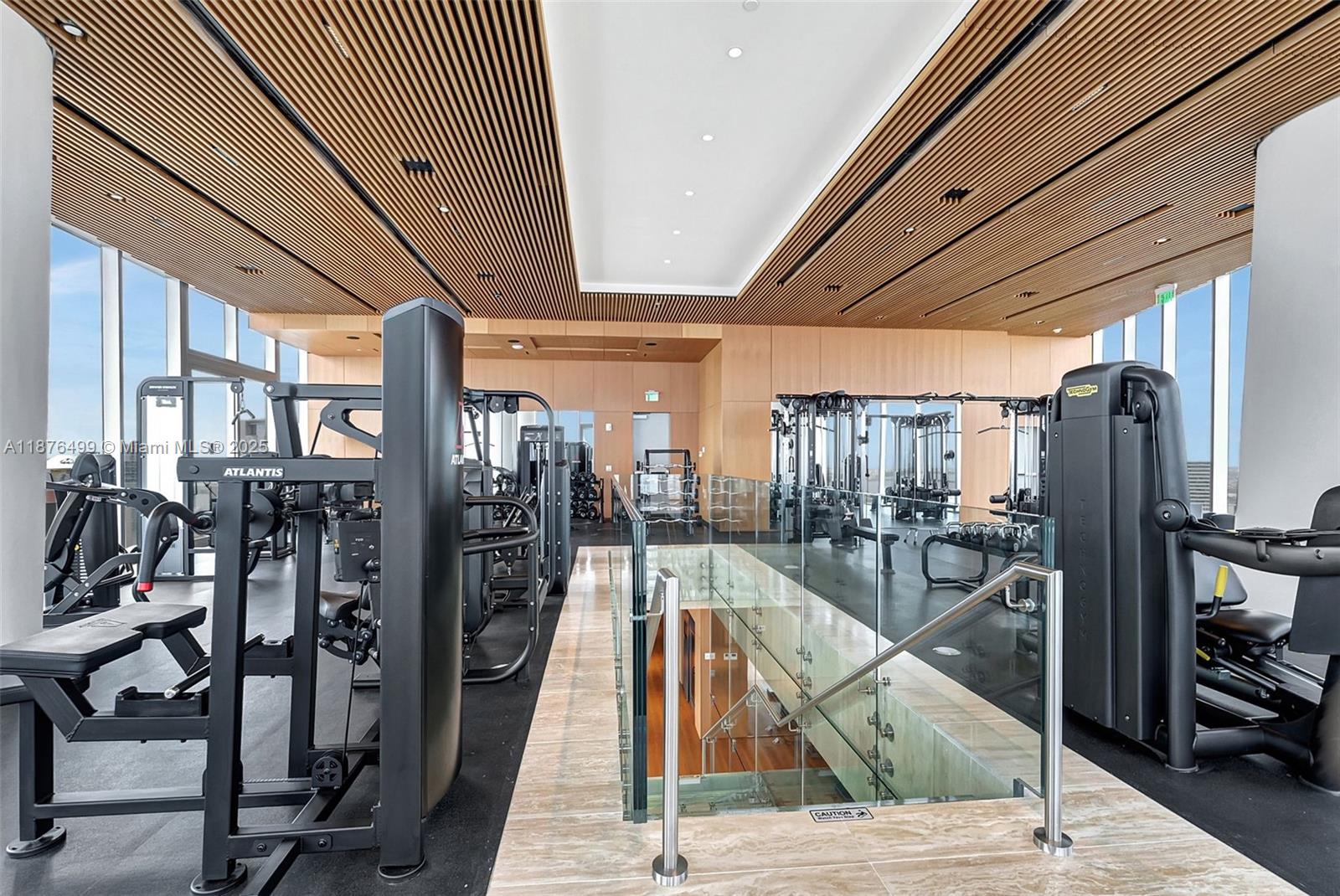 300 Biscayne Boulevard Way #2402E, Miami FL 33131
