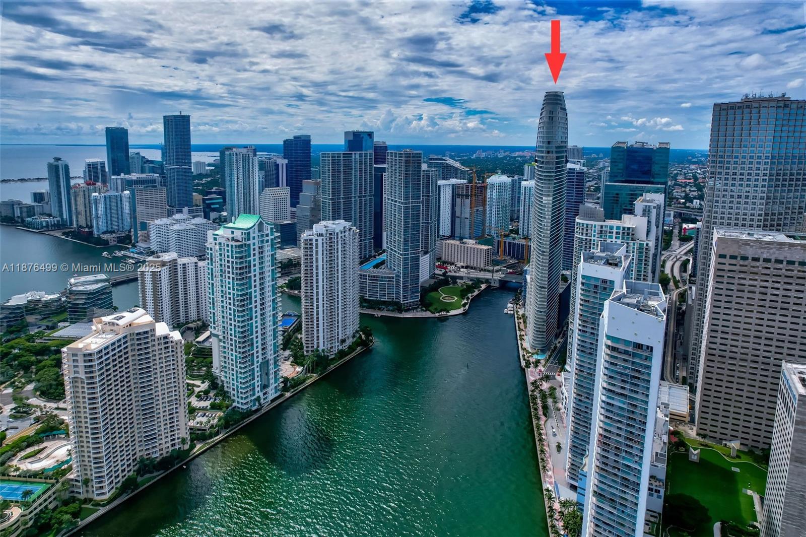 300 Biscayne Boulevard Way #2402E, Miami FL 33131