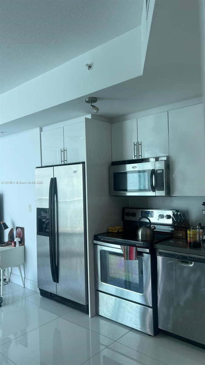 1900 N BAYSHORE Dr #3905, Miami FL 33132