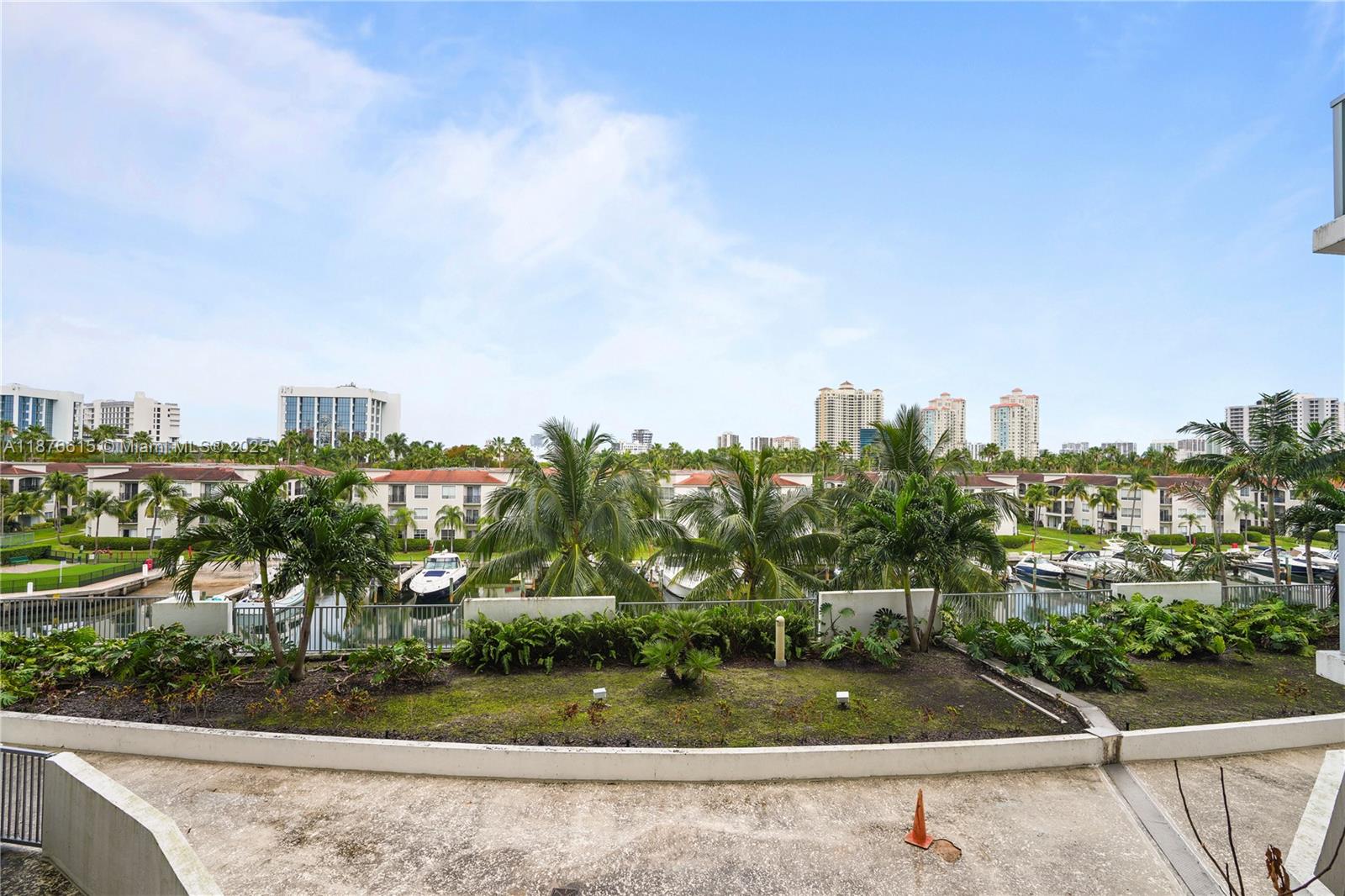 3029 NE 188th St #408, Aventura FL 33180
