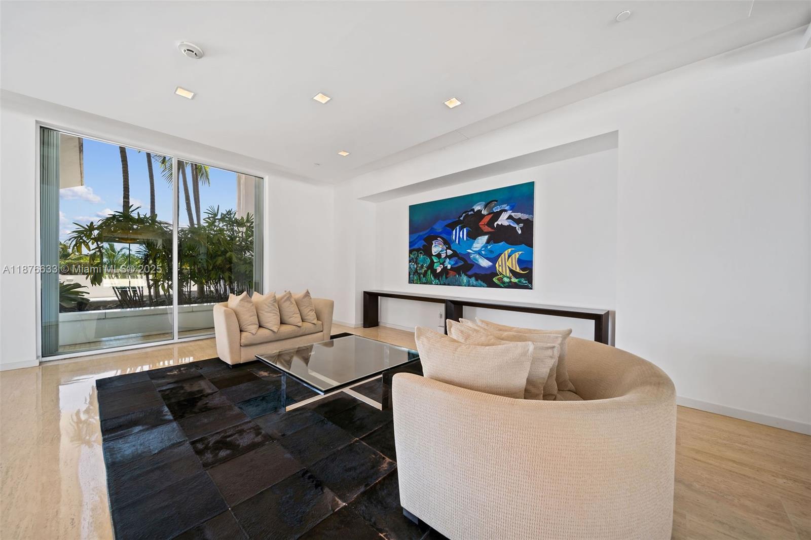 881 Ocean Dr #8G, Key Biscayne FL 33149