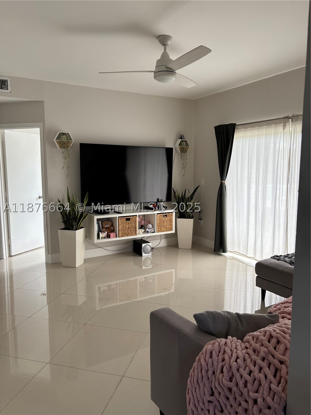 1851 NW 96th Ter #6B, Pembroke Pines FL 33024