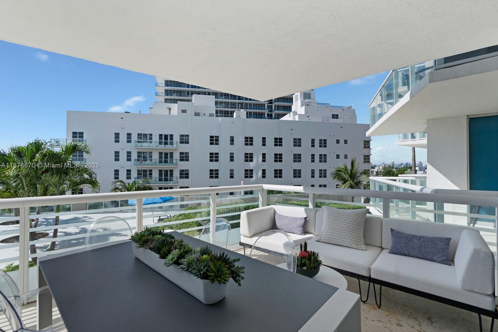 3801 Collins Ave #503, Miami Beach FL 33140