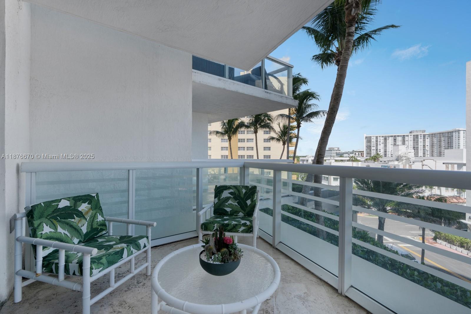 3801 Collins Ave #503, Miami Beach FL 33140