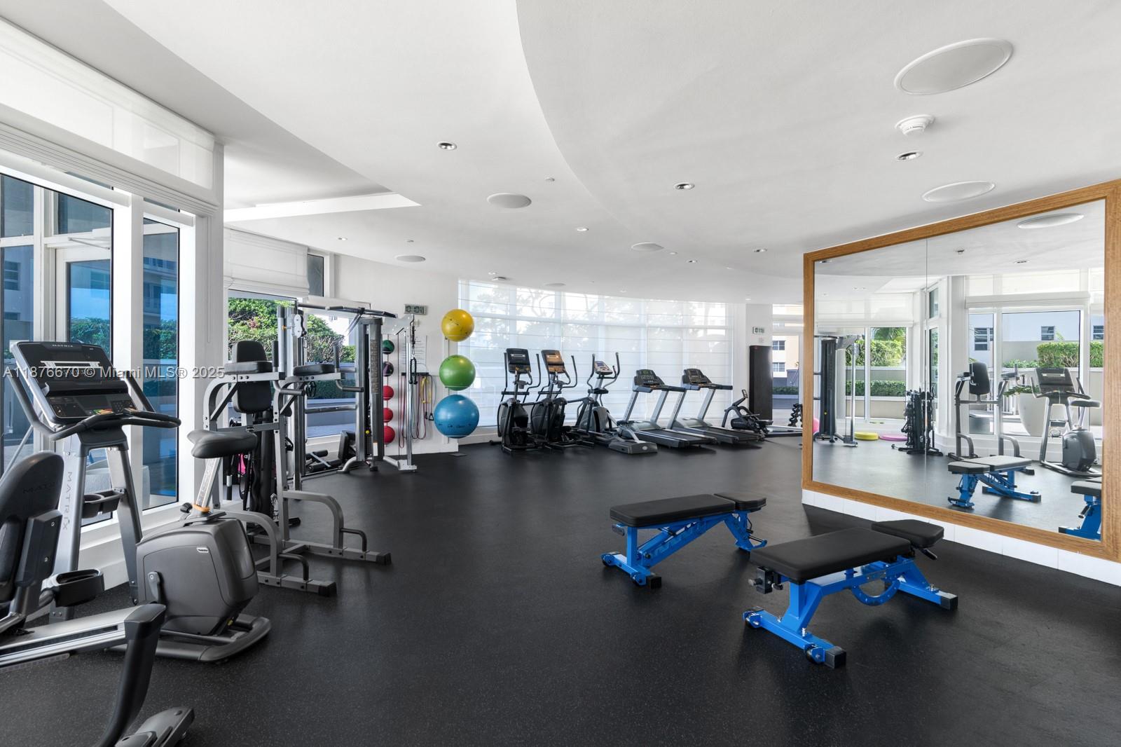 3801 Collins Ave #503, Miami Beach FL 33140