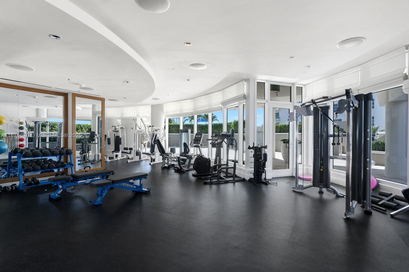 3801 Collins Ave #503, Miami Beach FL 33140
