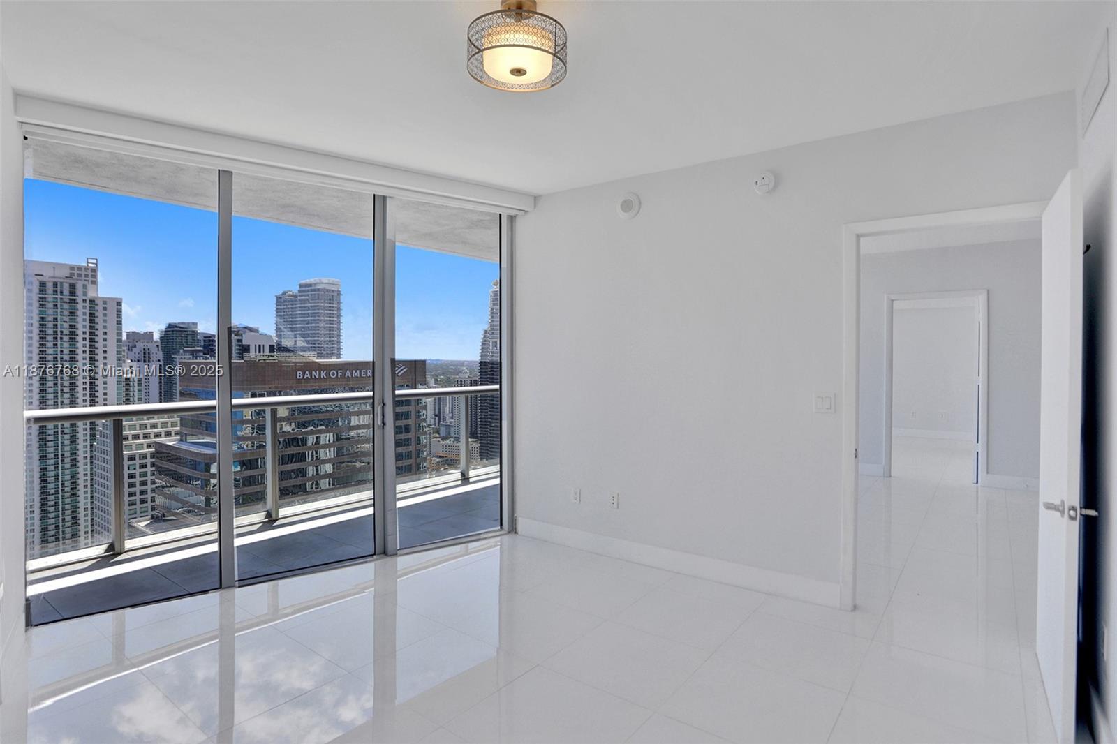 495 Brickell Ave #4405, Miami FL 33131
