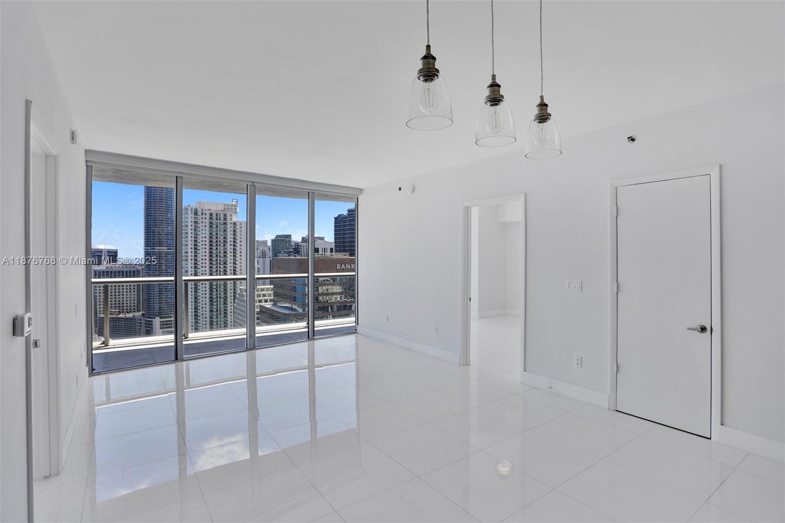 495 Brickell Ave #4405, Miami FL 33131