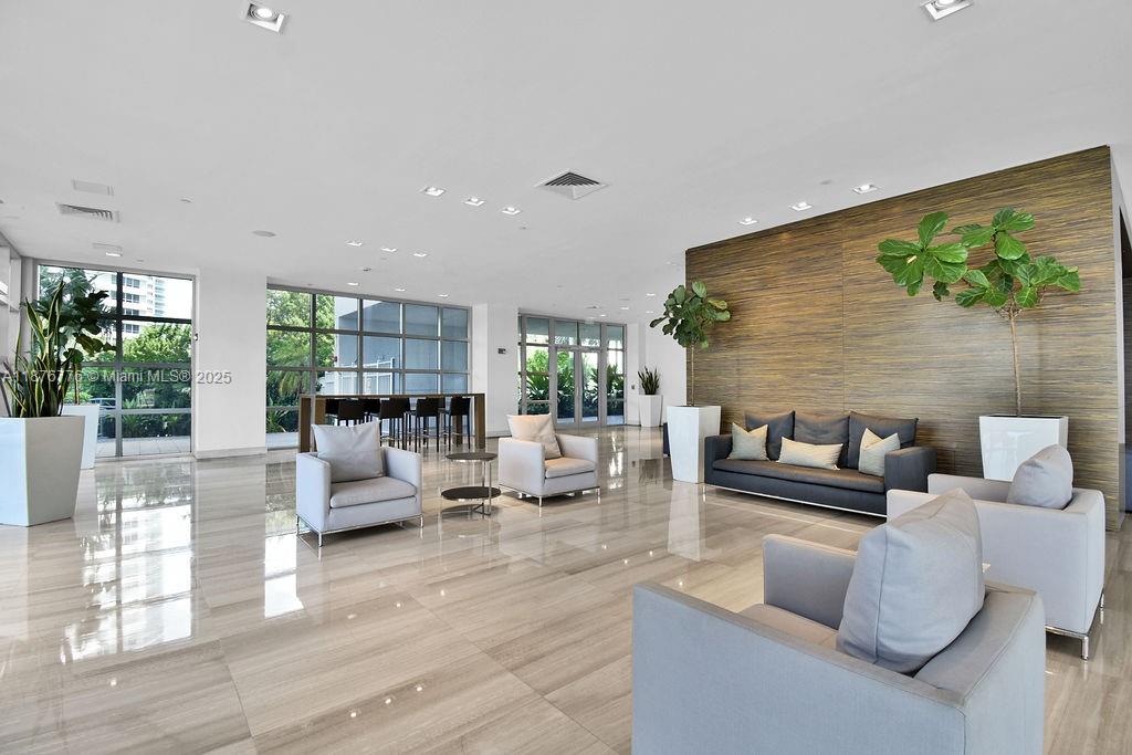 1330 West Ave #PH-01, Miami Beach FL 33139