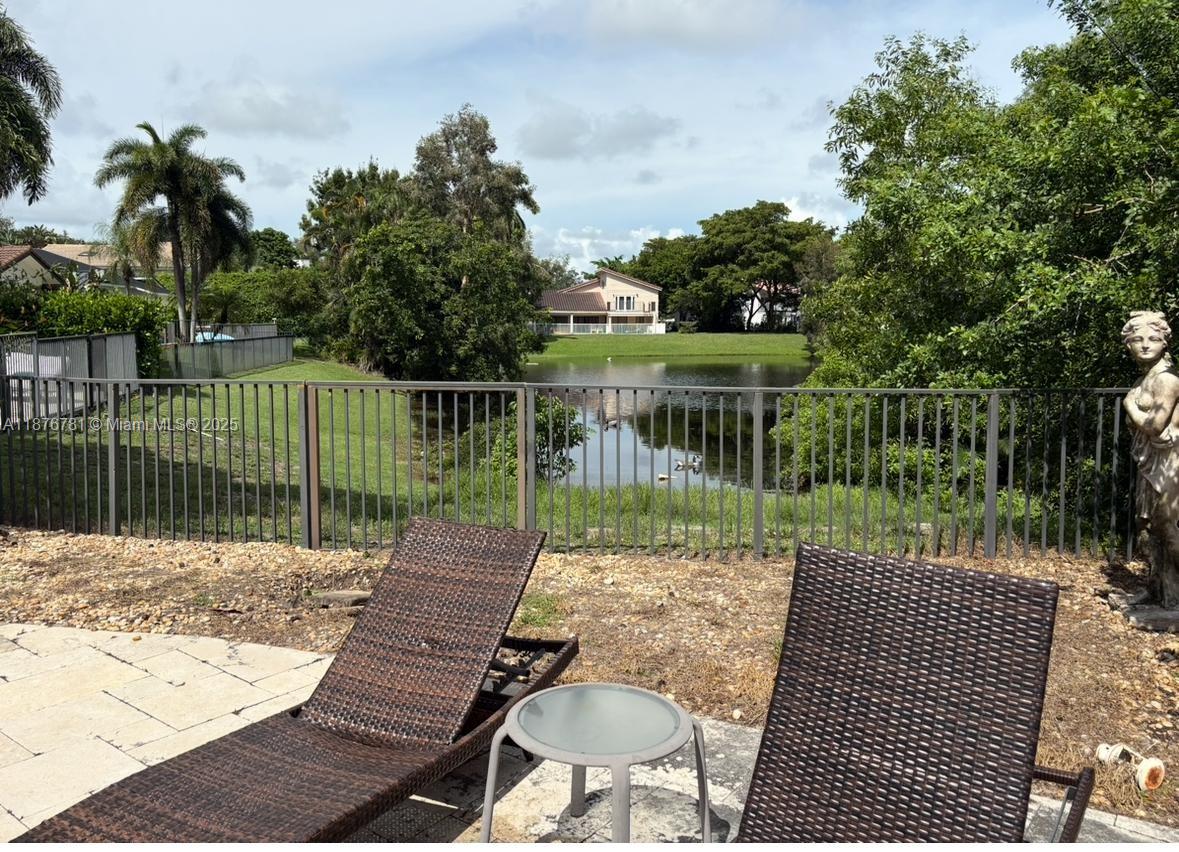 4277 NW 26th Way, Boca Raton FL 33434